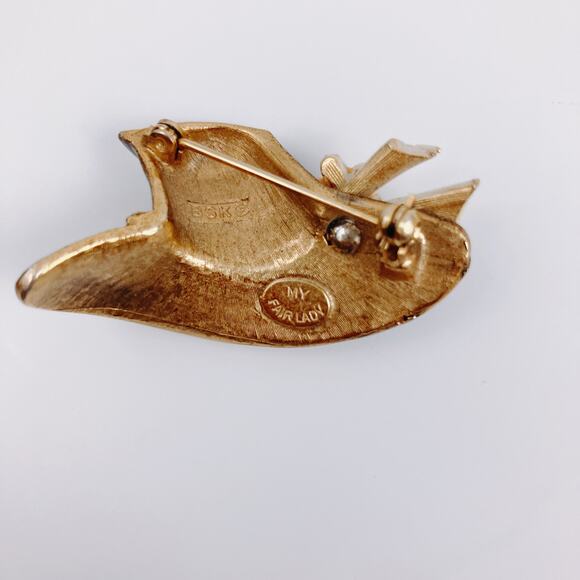 VTG Signed BSK My Fair Lady Hat Brooch 60s Rhinestones Enamel 22k Gold Plated - Picture 8 of 10